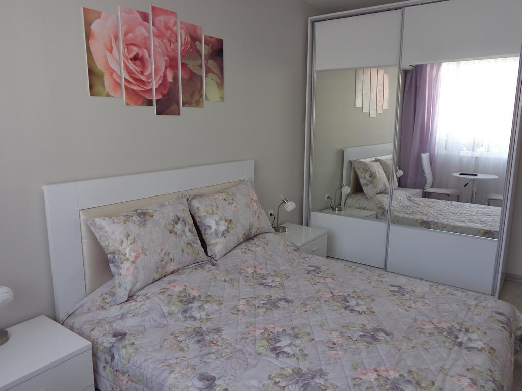 Luxury Apartment Lazur 2 부르가스 객실 사진