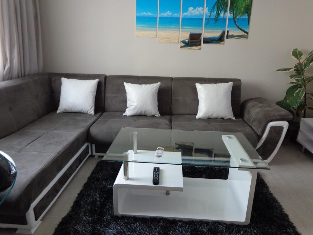 Luxury Apartment Lazur 2 부르가스 객실 사진