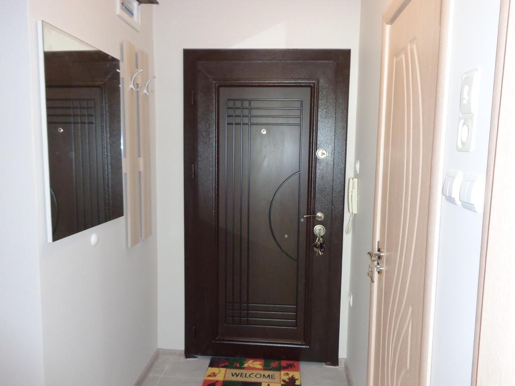 Luxury Apartment Lazur 2 부르가스 외부 사진